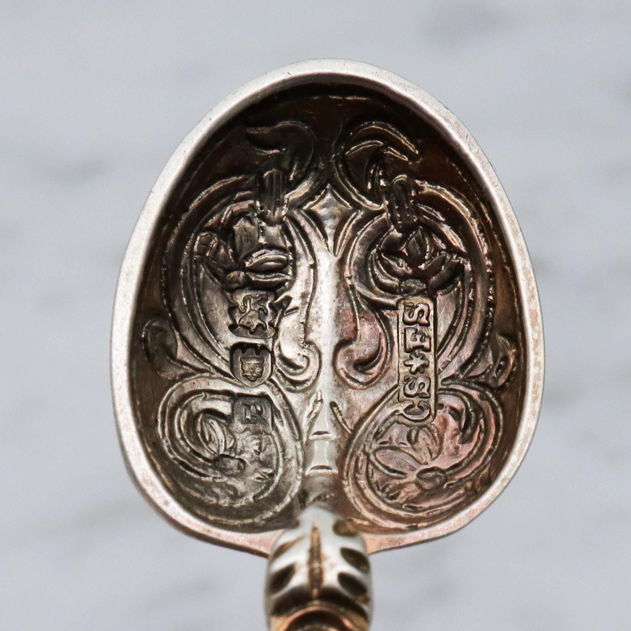 Antique 1910 Cornelius Saunders & Frank Shepherd sterling silver London coronation spoon pin
