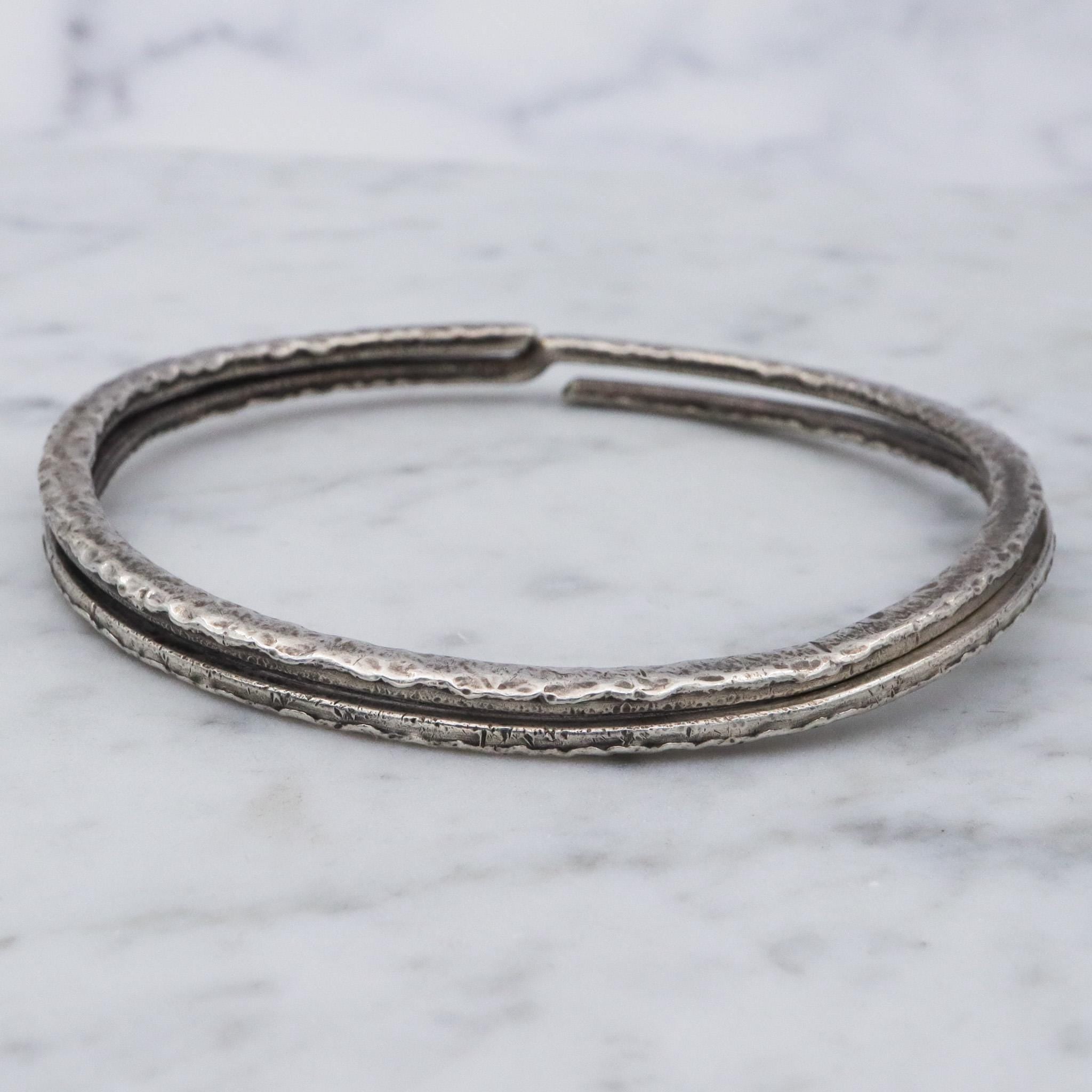 Rare antique Tiffany & Co hand hammered sterling silver split key ring bangle