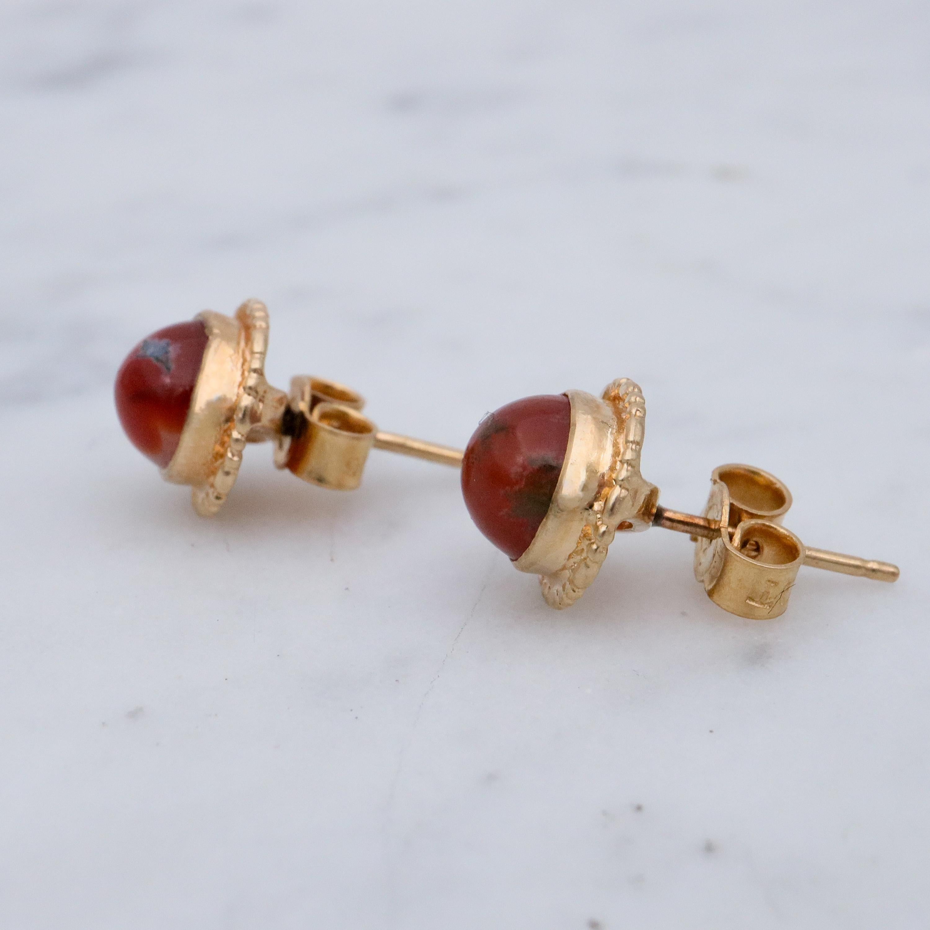 Vintage 9k gold red moss agate stud earrings
