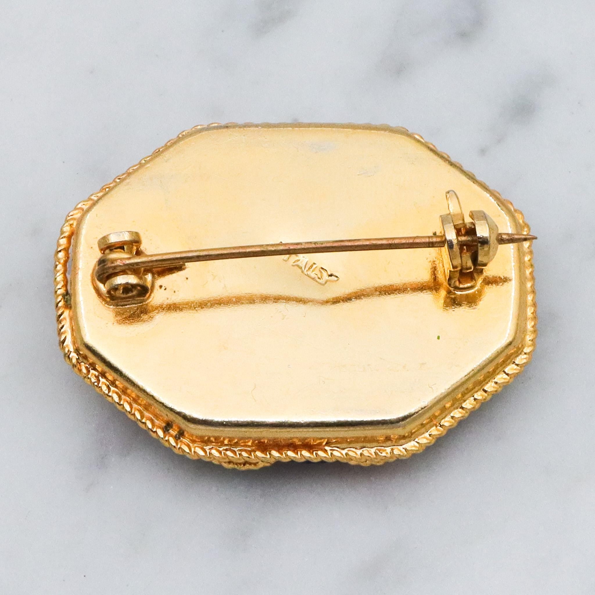 Vintage Italian micro mosaic tile gold plated brooch