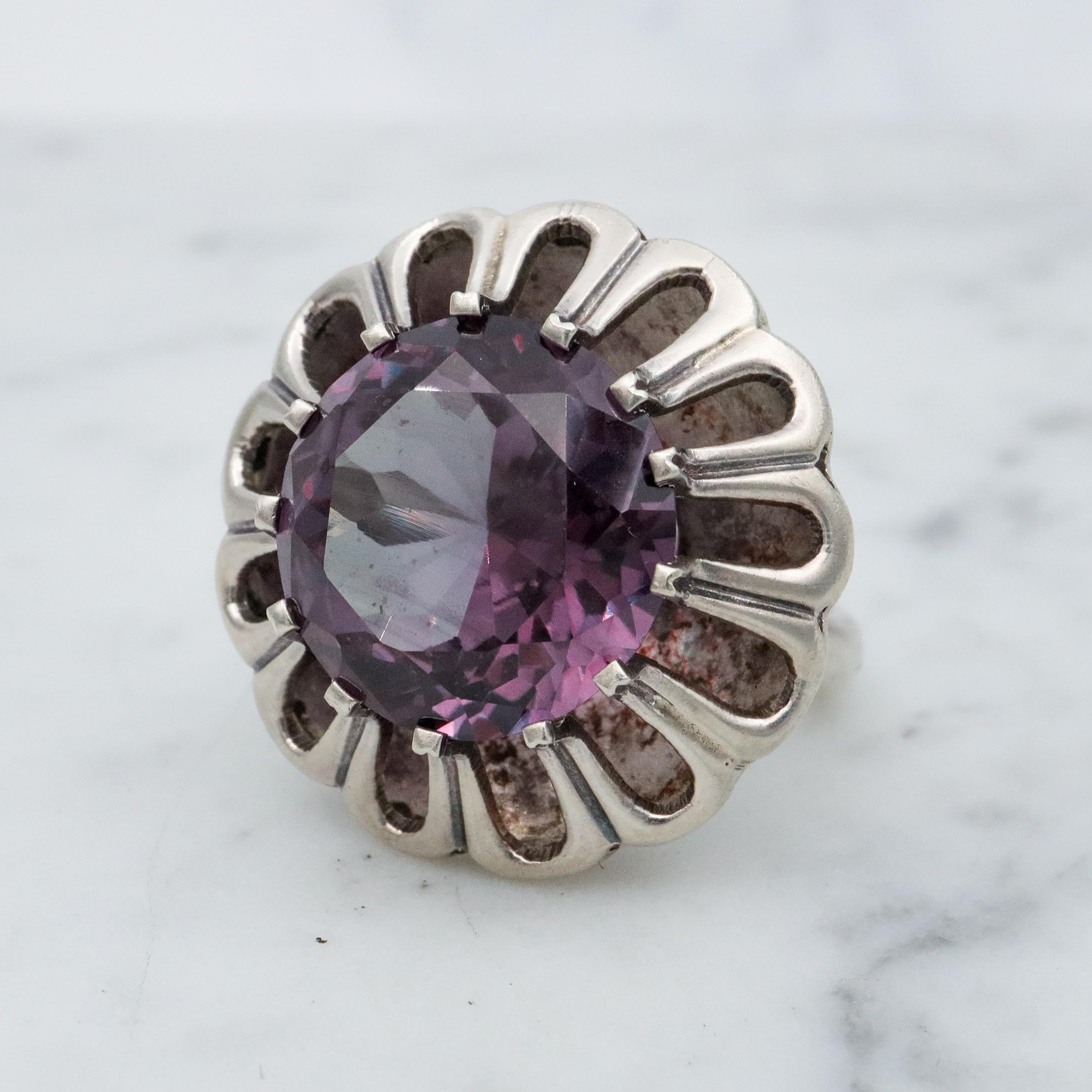 Mexican Modern sterling synthetic color change sapphire flower ring, size 5.25