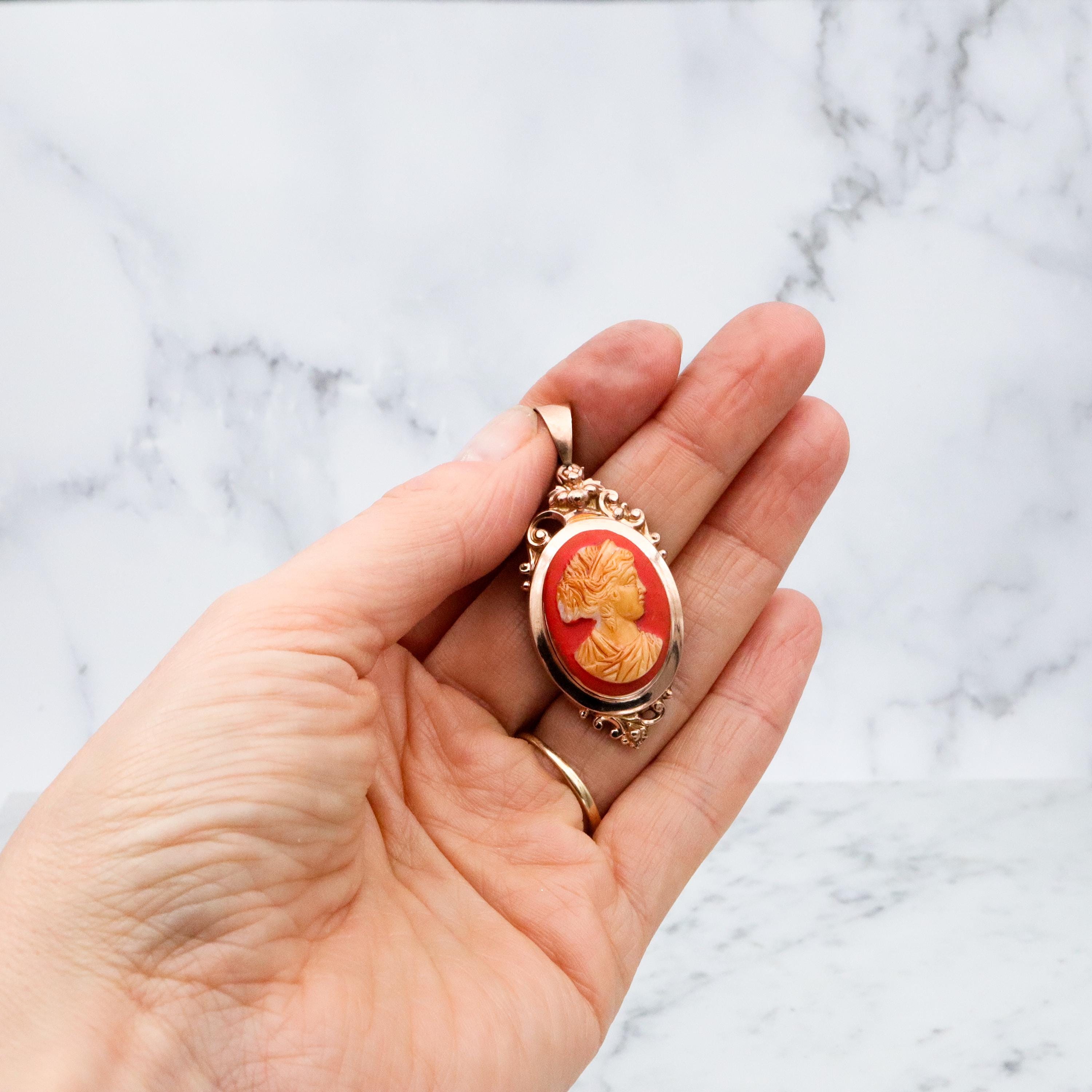 Antique Art Nouveau gold filled glass cameo locket pendant