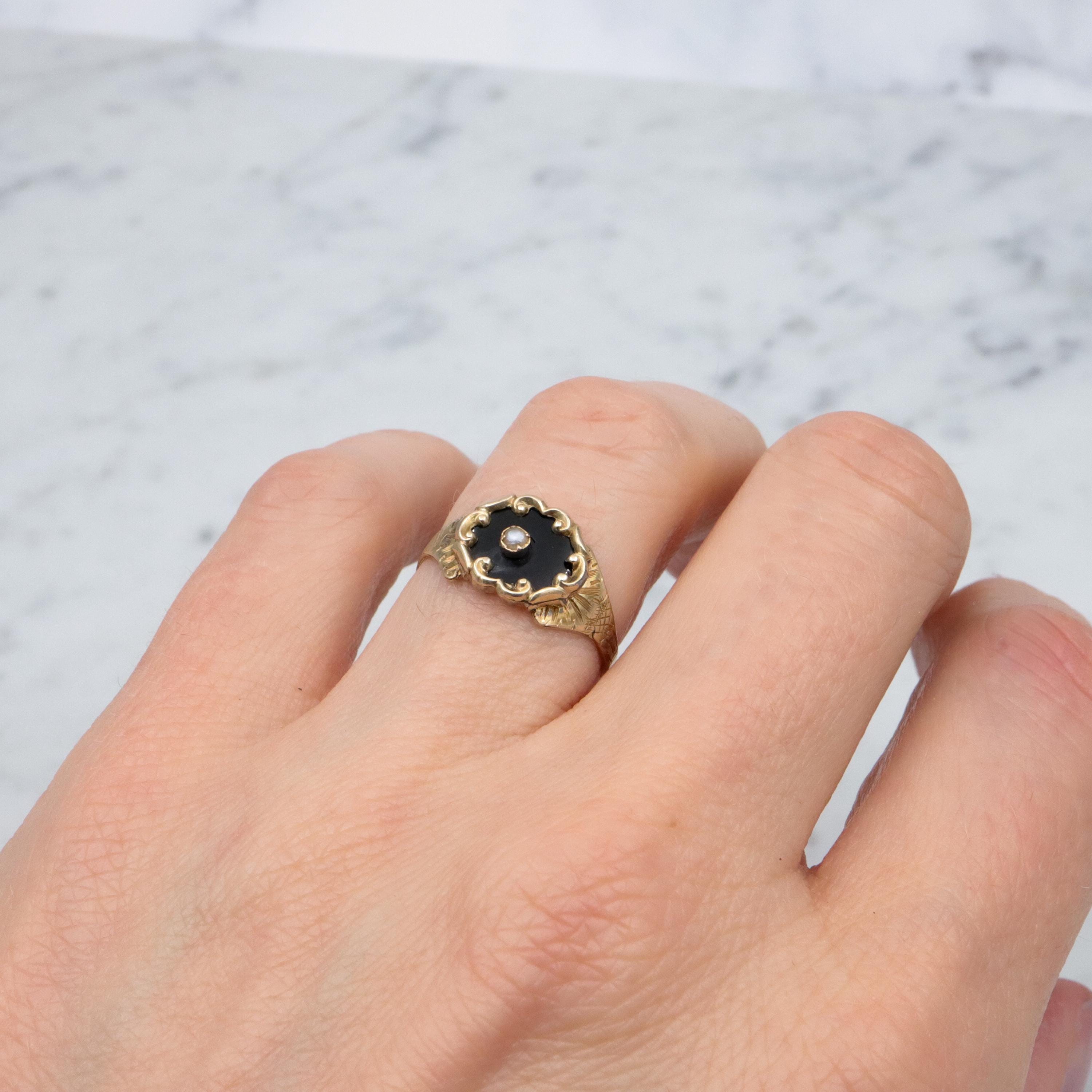 Antique Victorian 10k black enamel & pearl mourning ring, size 6.5