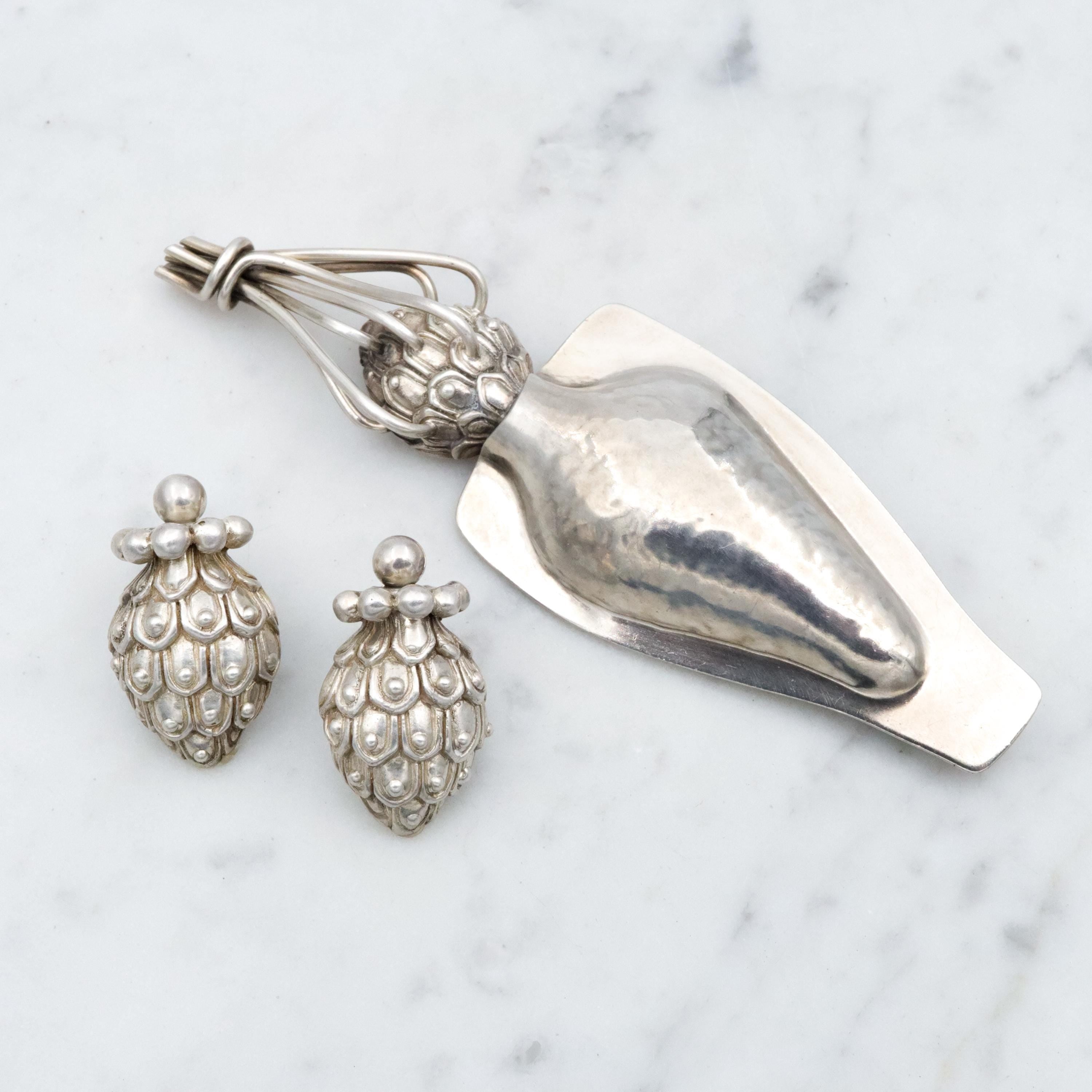 Modernist artist Davidson stylized pine cone earrings & matching vase brooch sterling set