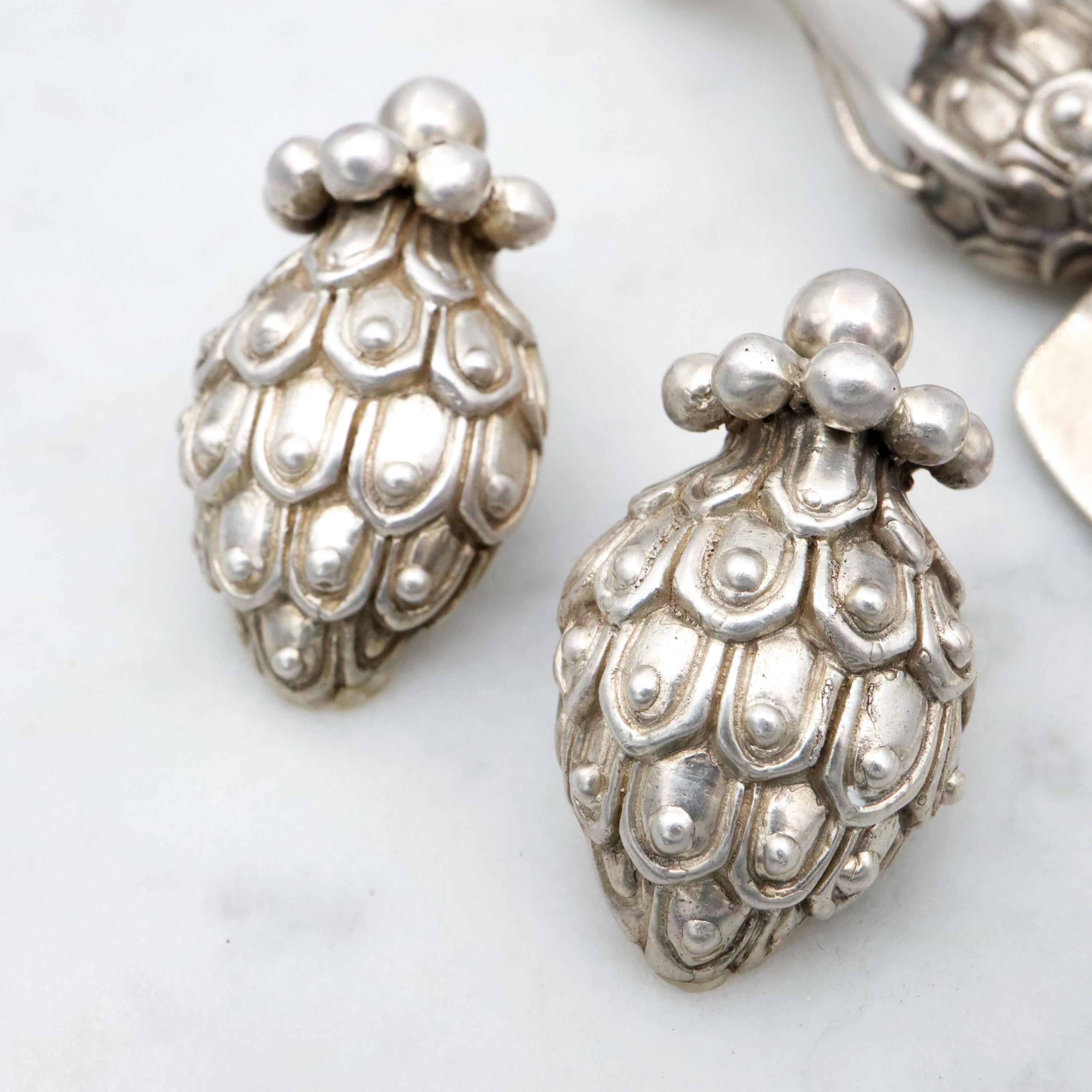 Modernist artist Davidson stylized pine cone earrings & matching vase brooch sterling set