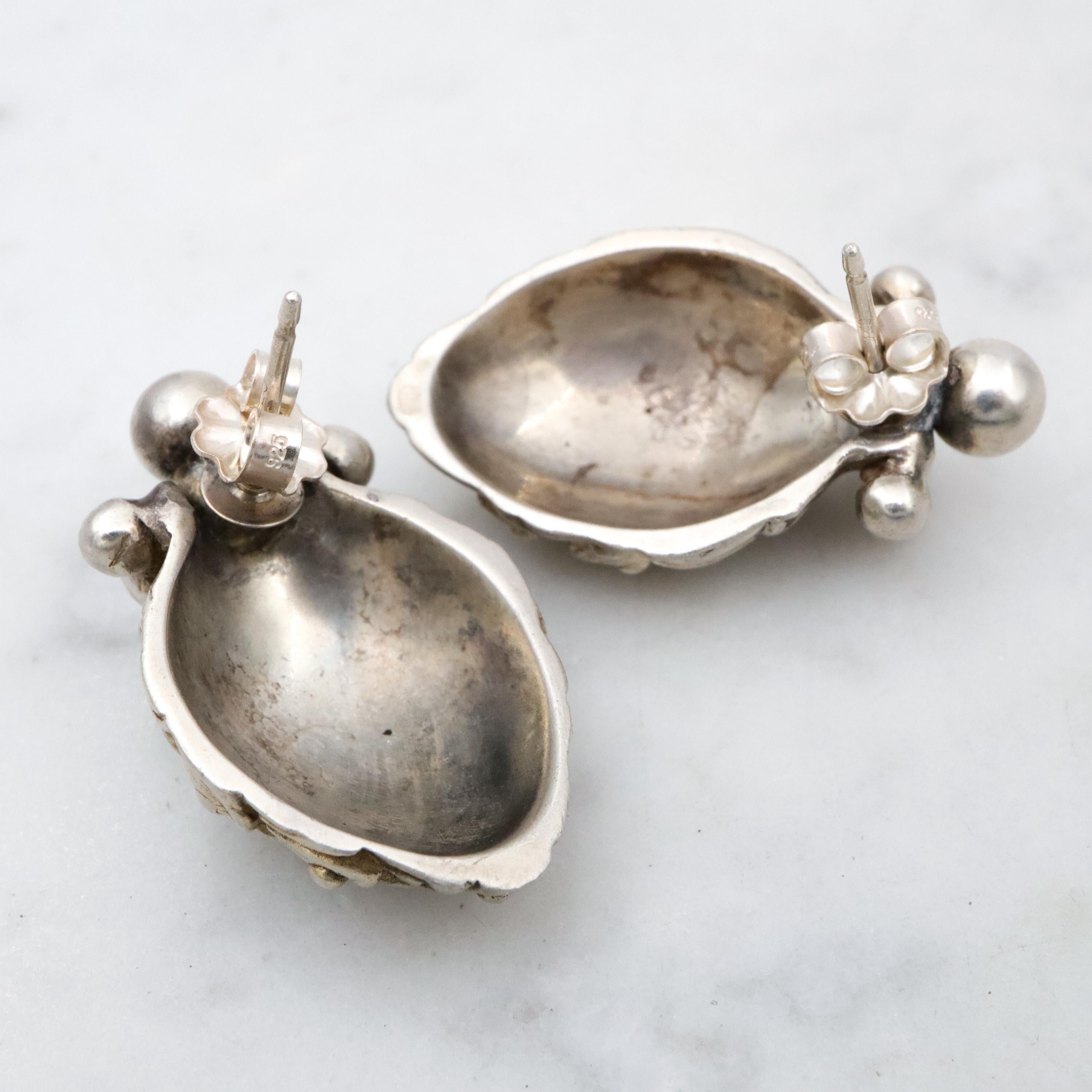 Modernist artist Davidson stylized pine cone earrings & matching vase brooch sterling set