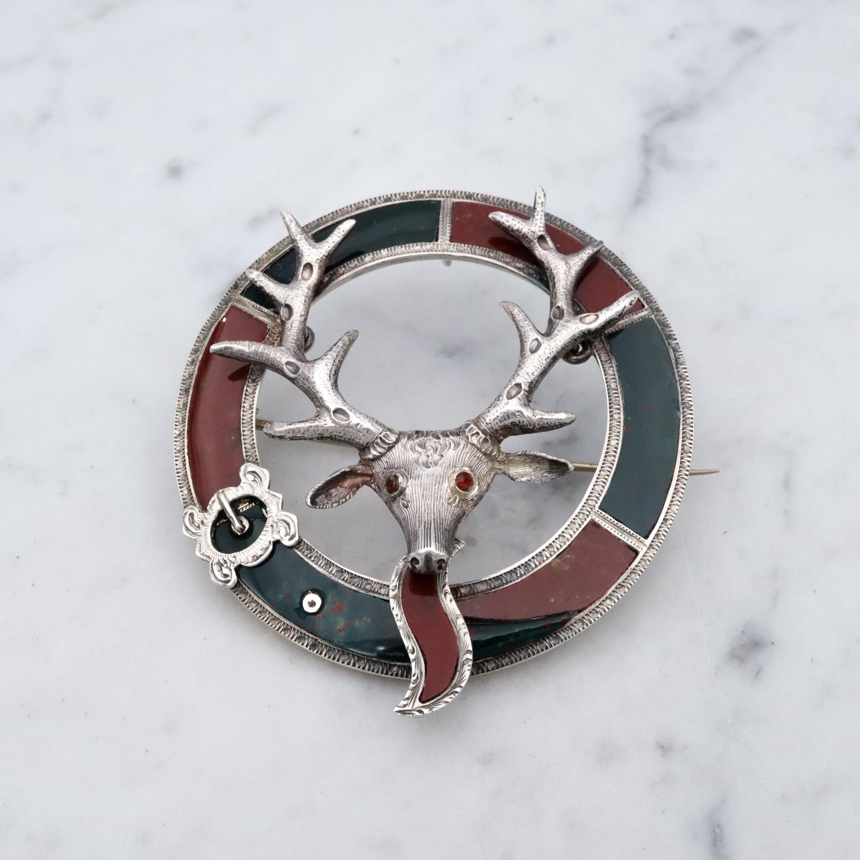 Antique Victorian Scottish Provincial Highlands silver agate stag brooch