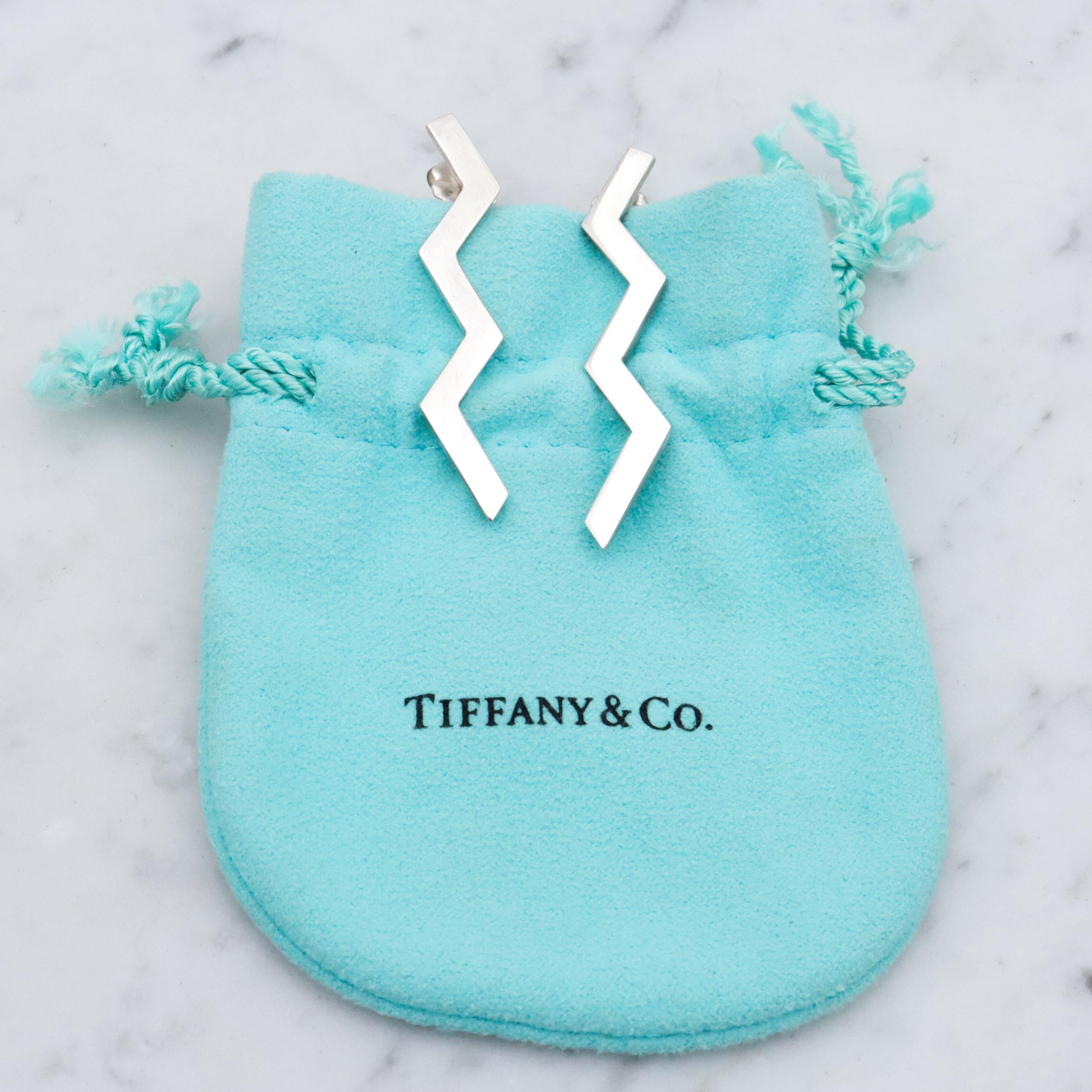 Retro Tiffany & Co Paloma Picasso sterling zig zag earrings w/pouch