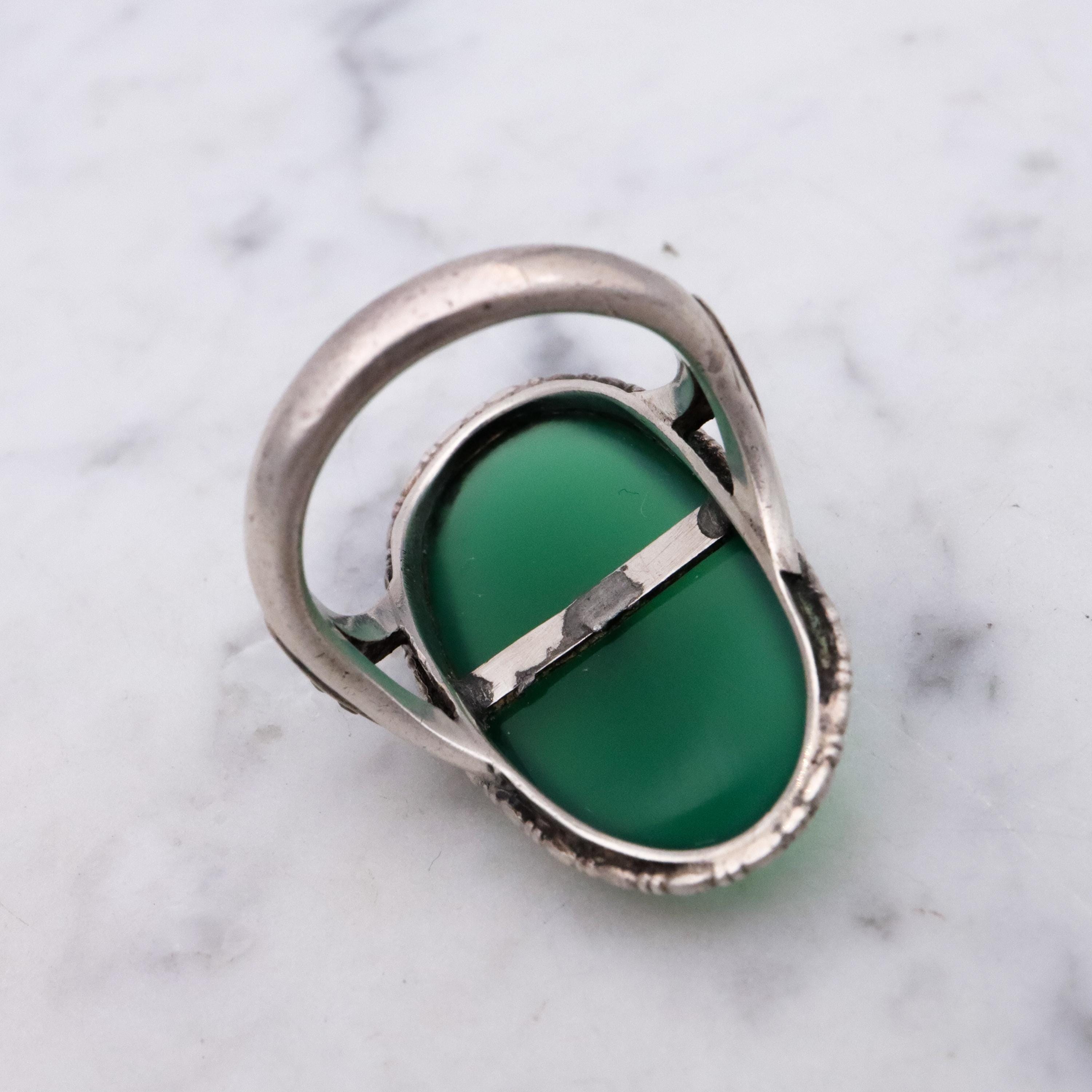 Antique German Art Deco chrysoprase & marcasite 935 silver navette ring, sz 7