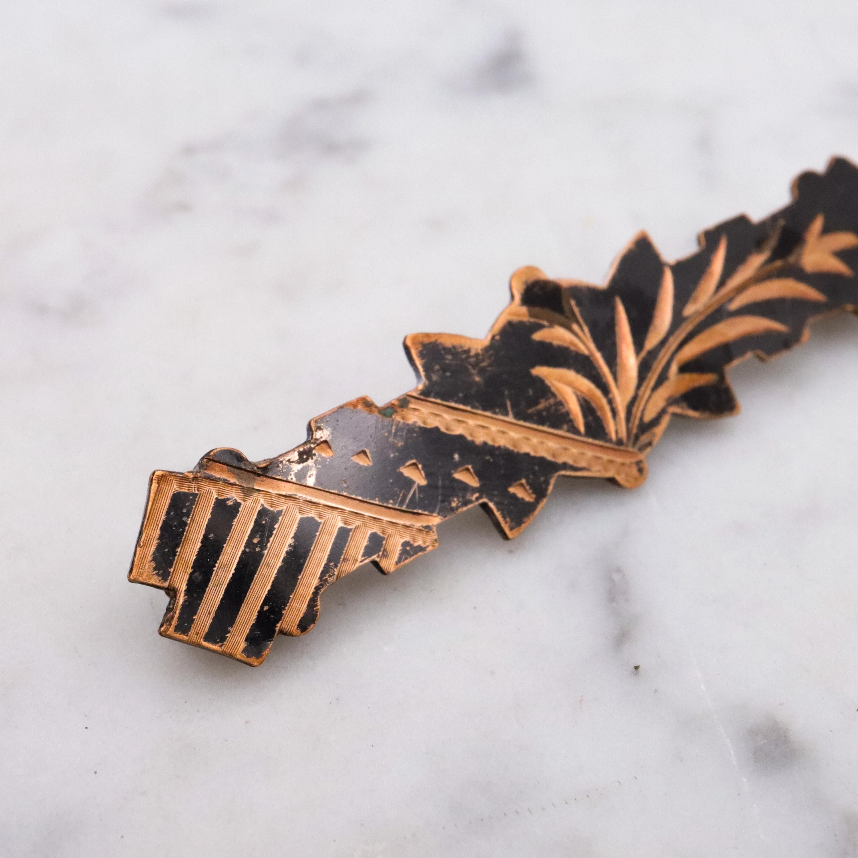 Antique Aesthetic era niello enamelled gold filled bar pin