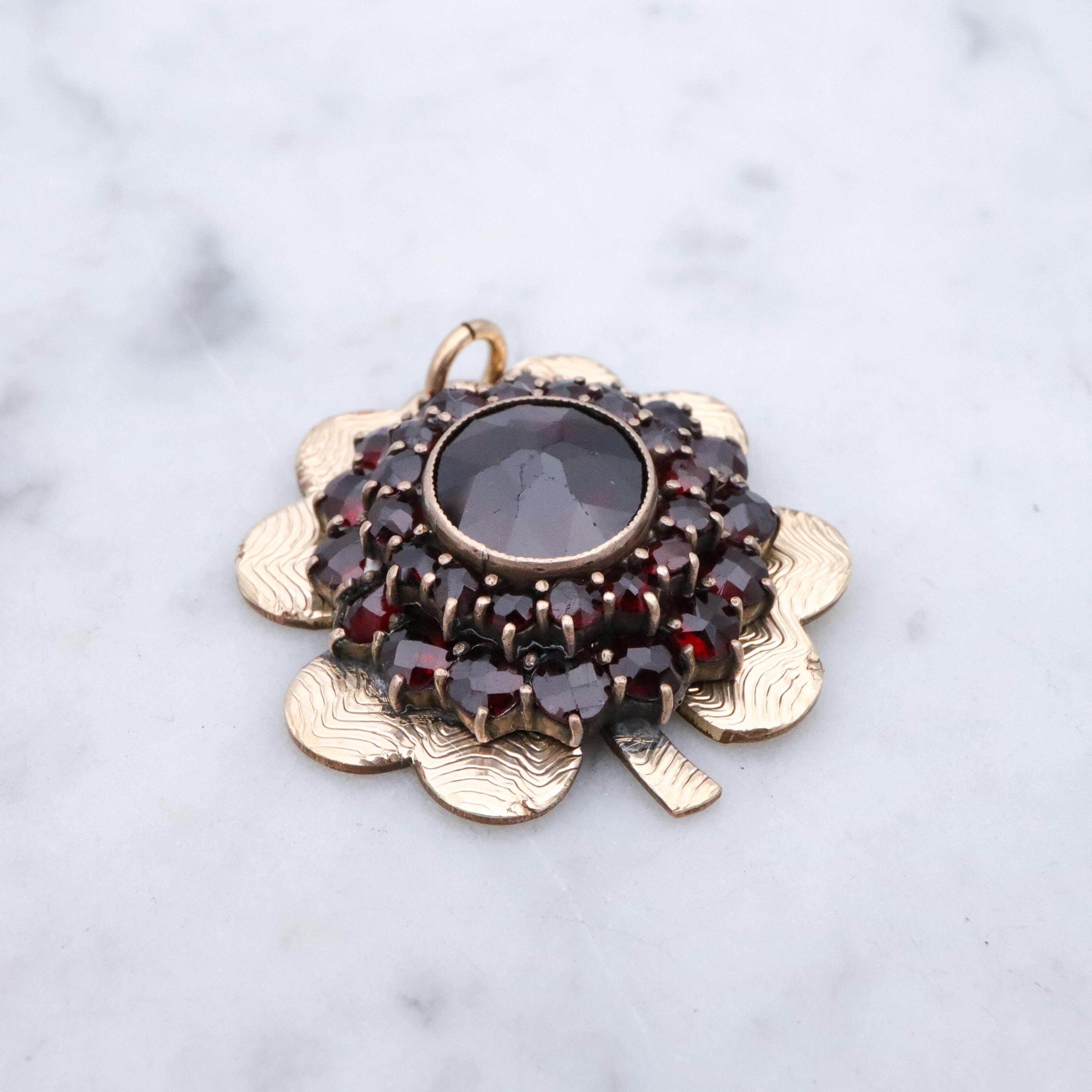 Retro Bohemian garnet gold filled clover pendant