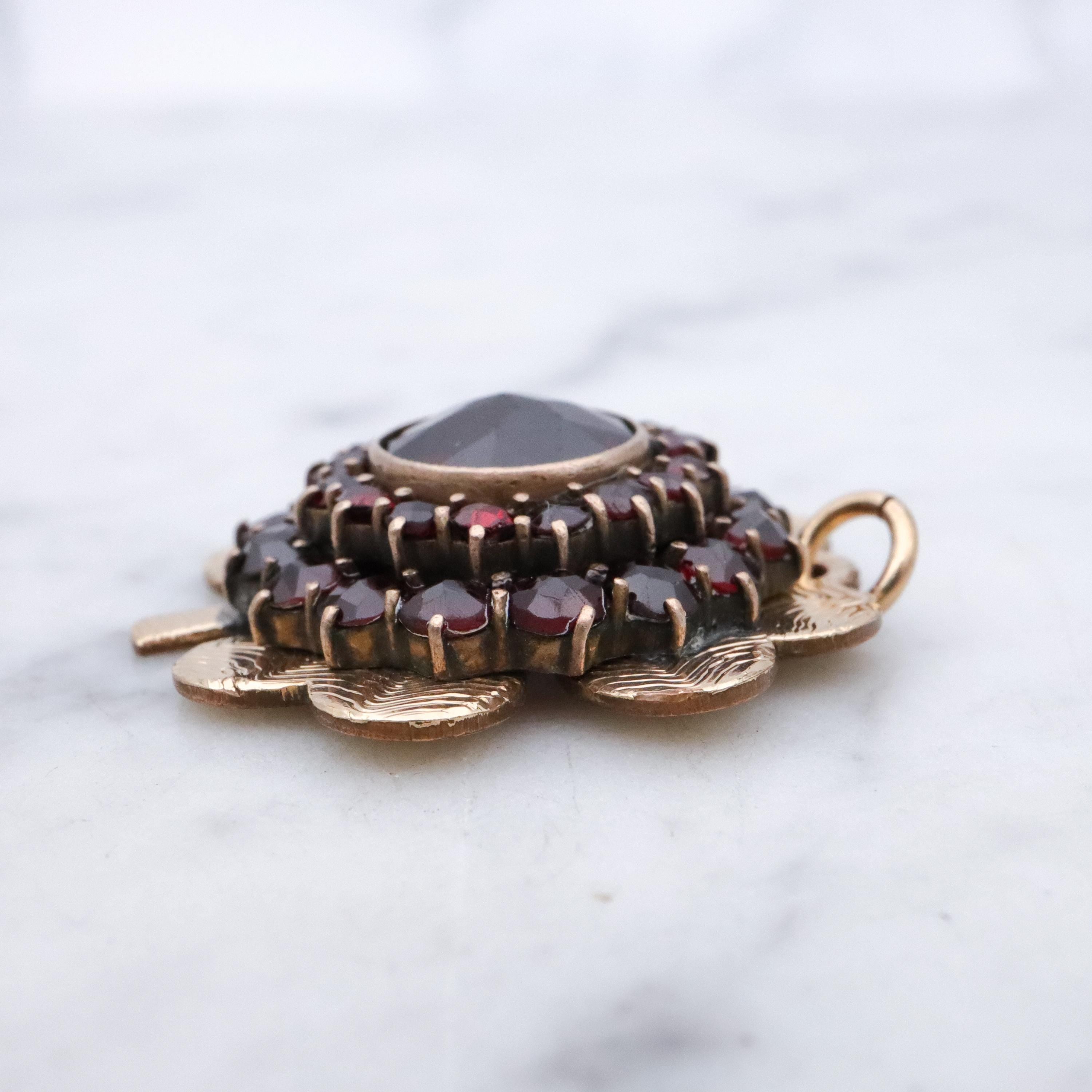 Retro Bohemian garnet gold filled clover pendant