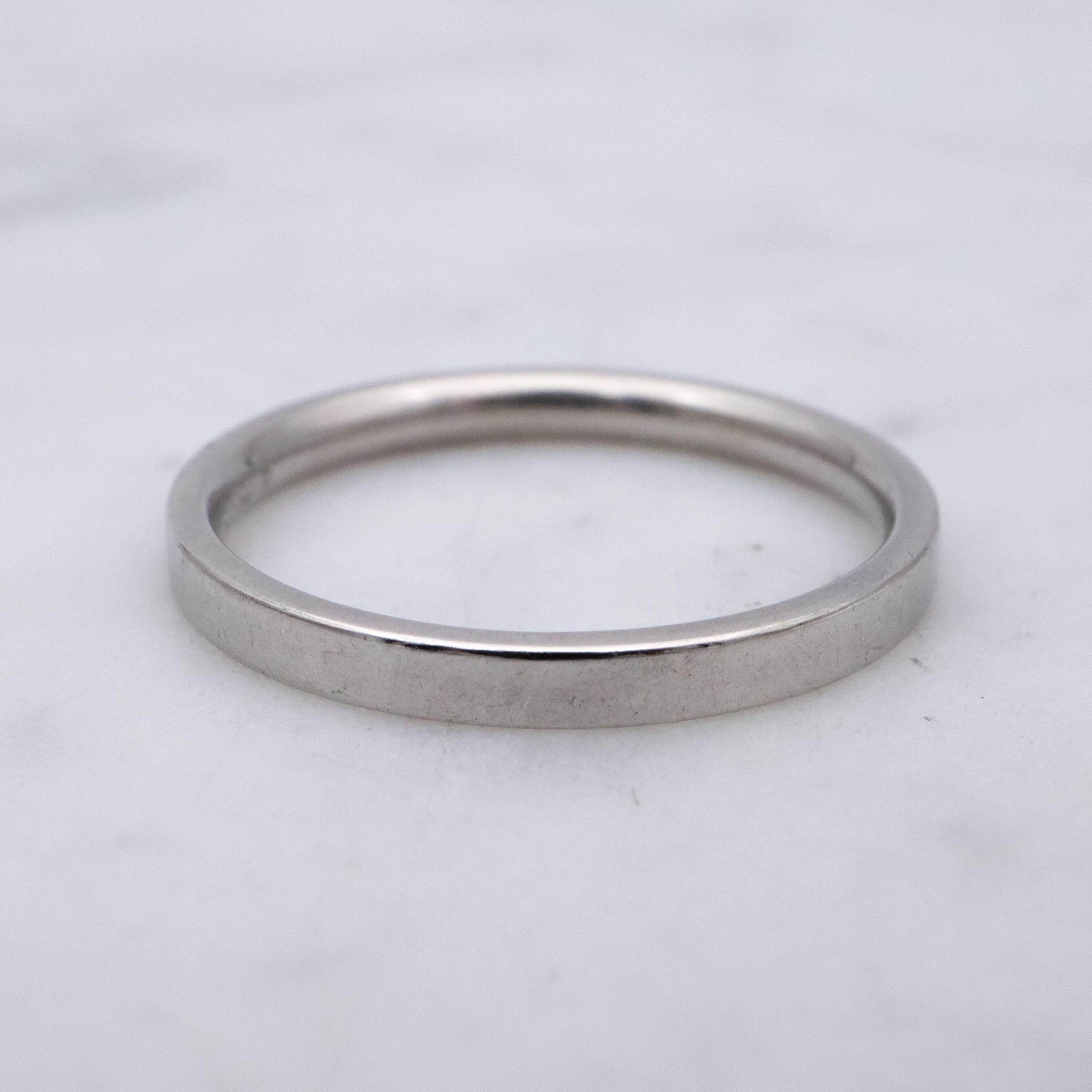 Vintage Platinum 2mm wedding band, size 6.5
