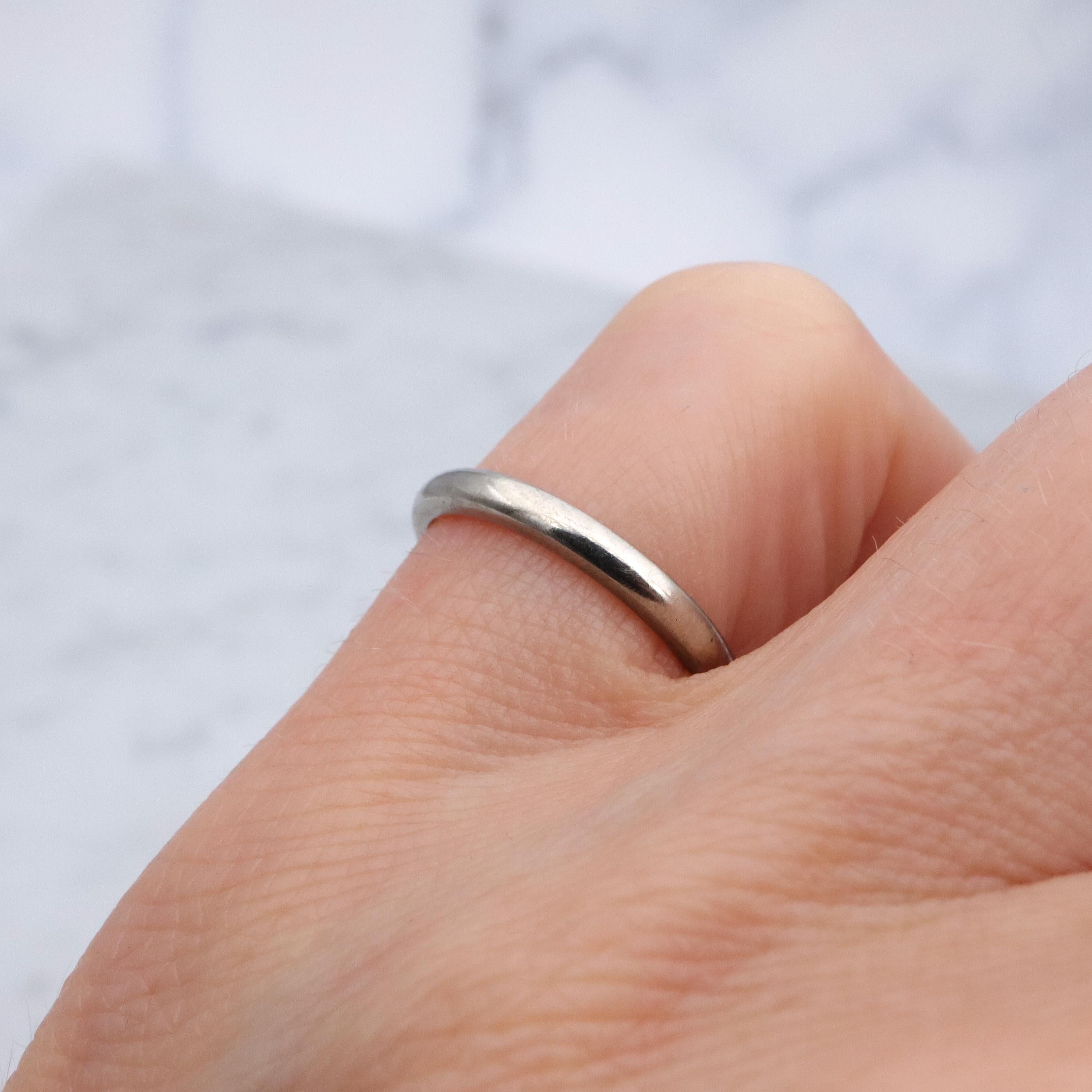 Simple Mid Century 14k white gold half-round 2.15mm wedding band, size 4.5