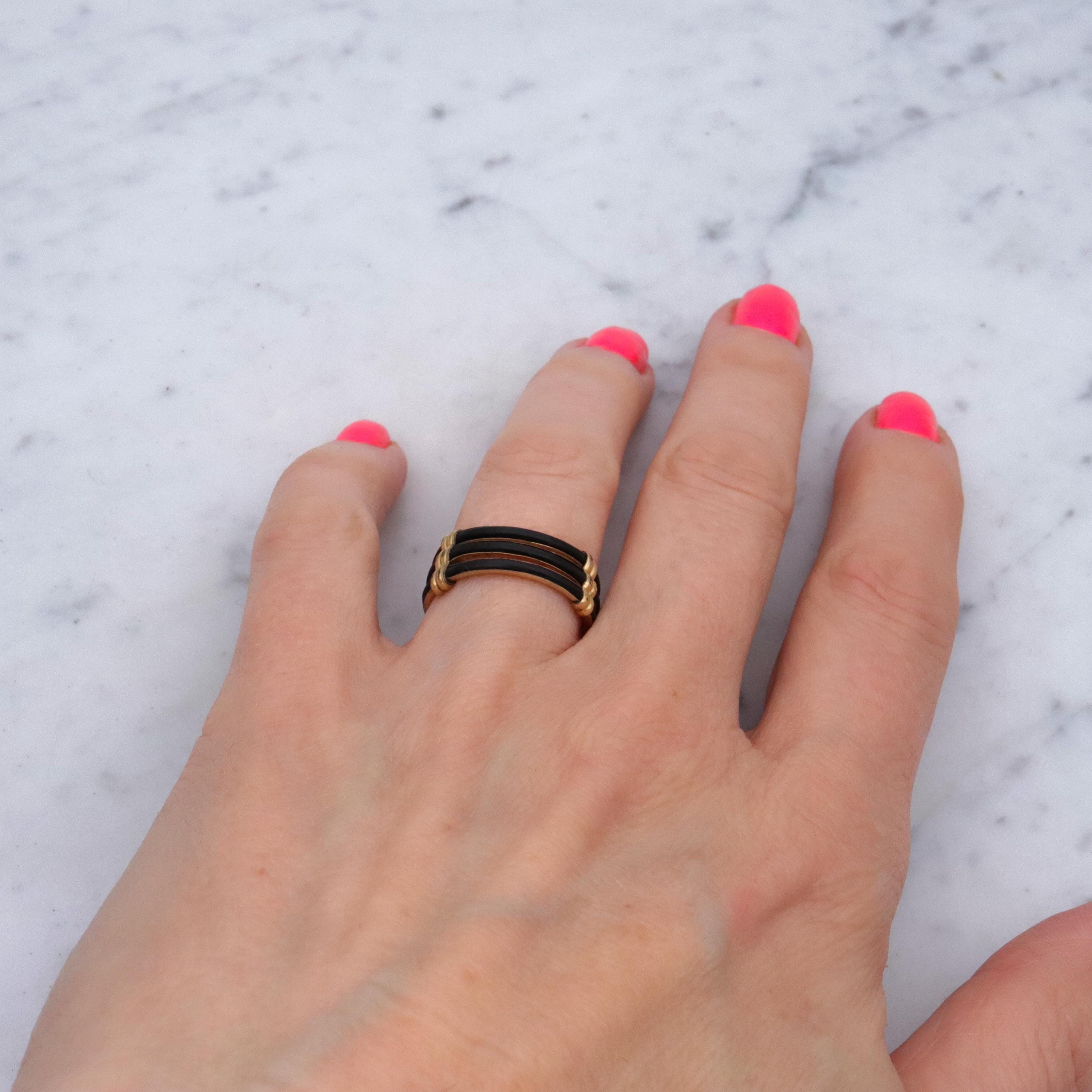 Antique Victorian 9k rolled gold triple band hair ring, size 6