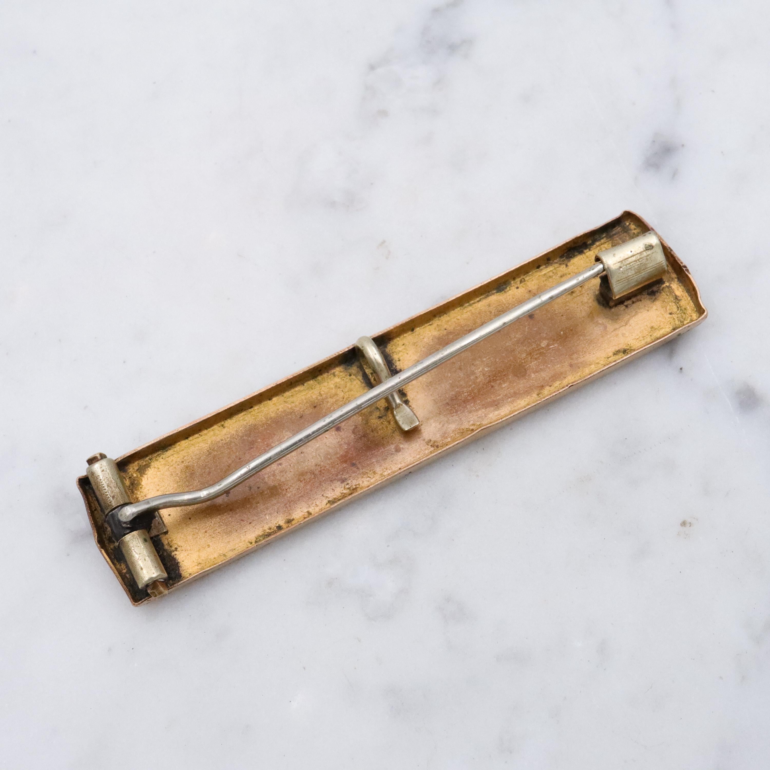 Victorian blue enamel fern decorated gilt metal bar brooch