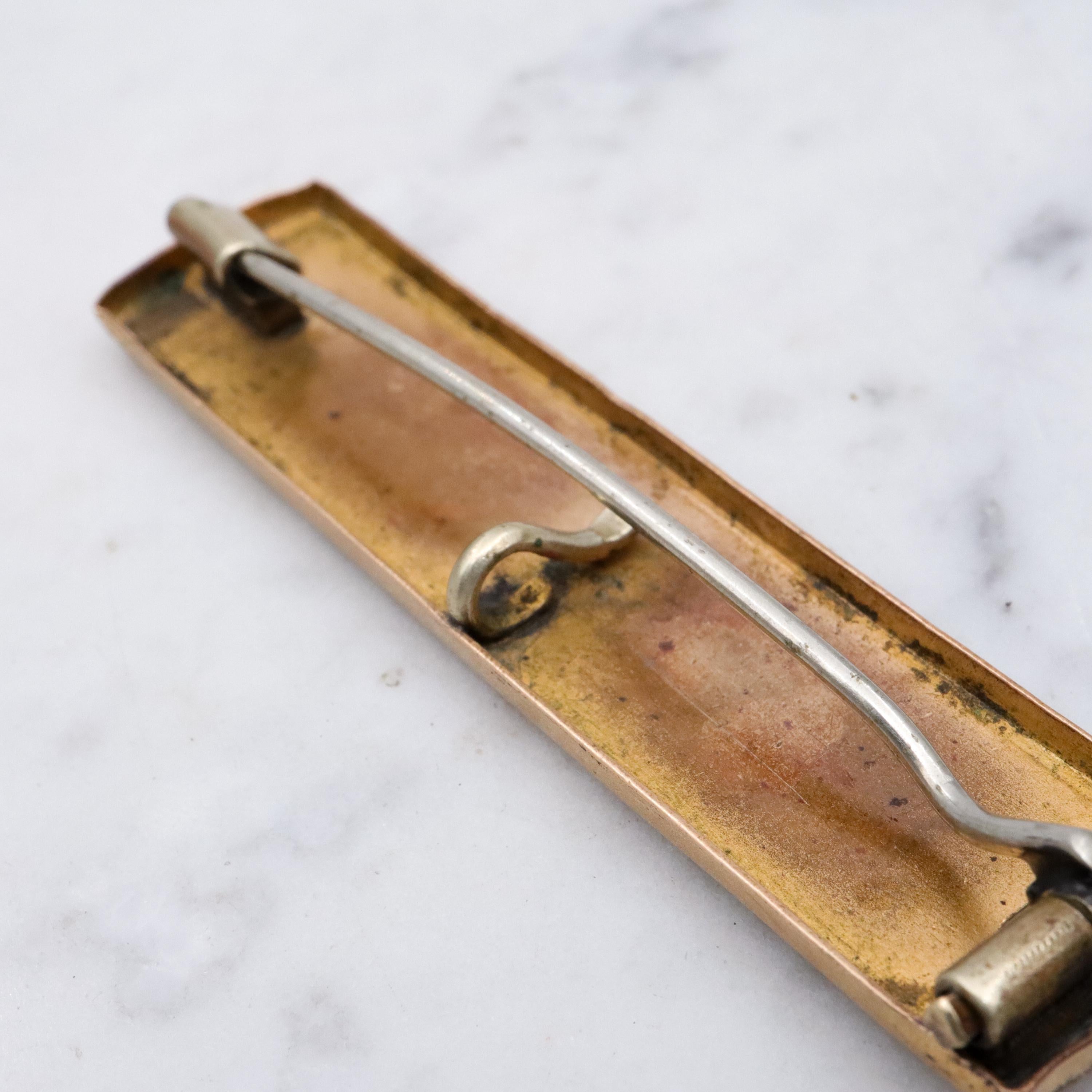 Victorian blue enamel fern decorated gilt metal bar brooch