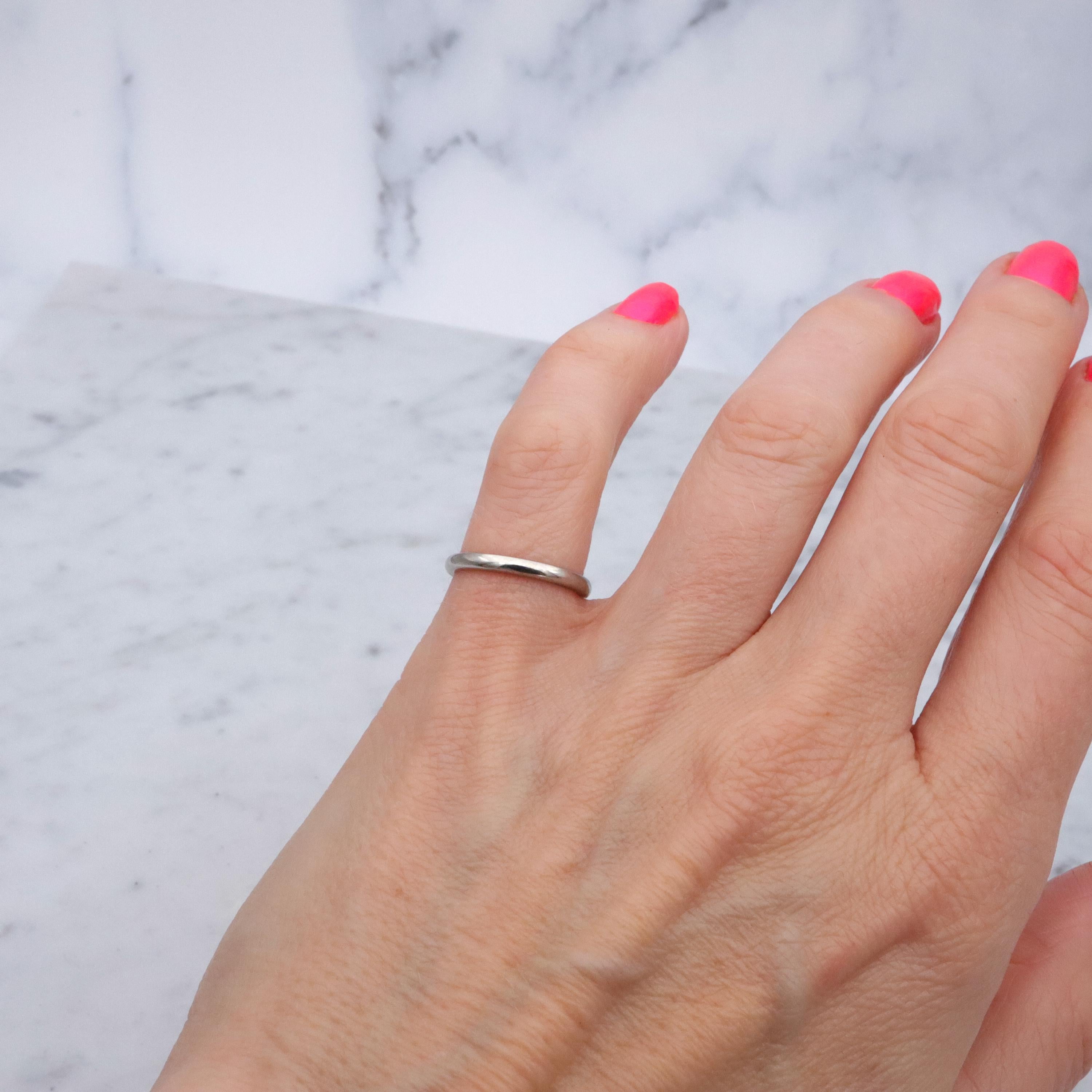 Simple Mid Century 14k white gold half-round 2.15mm wedding band, size 4.5