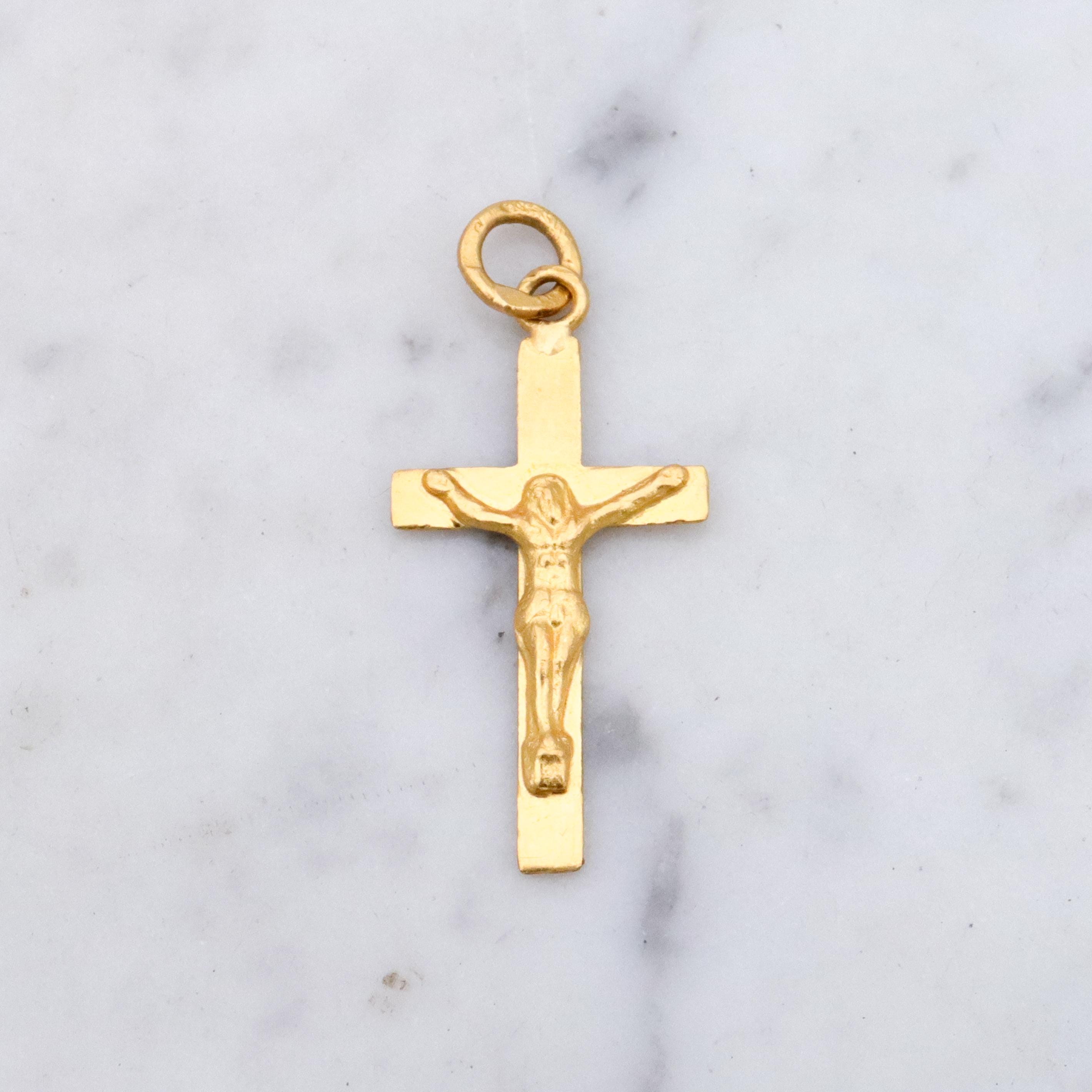 Vintage 22k gold crucifix cross pendant