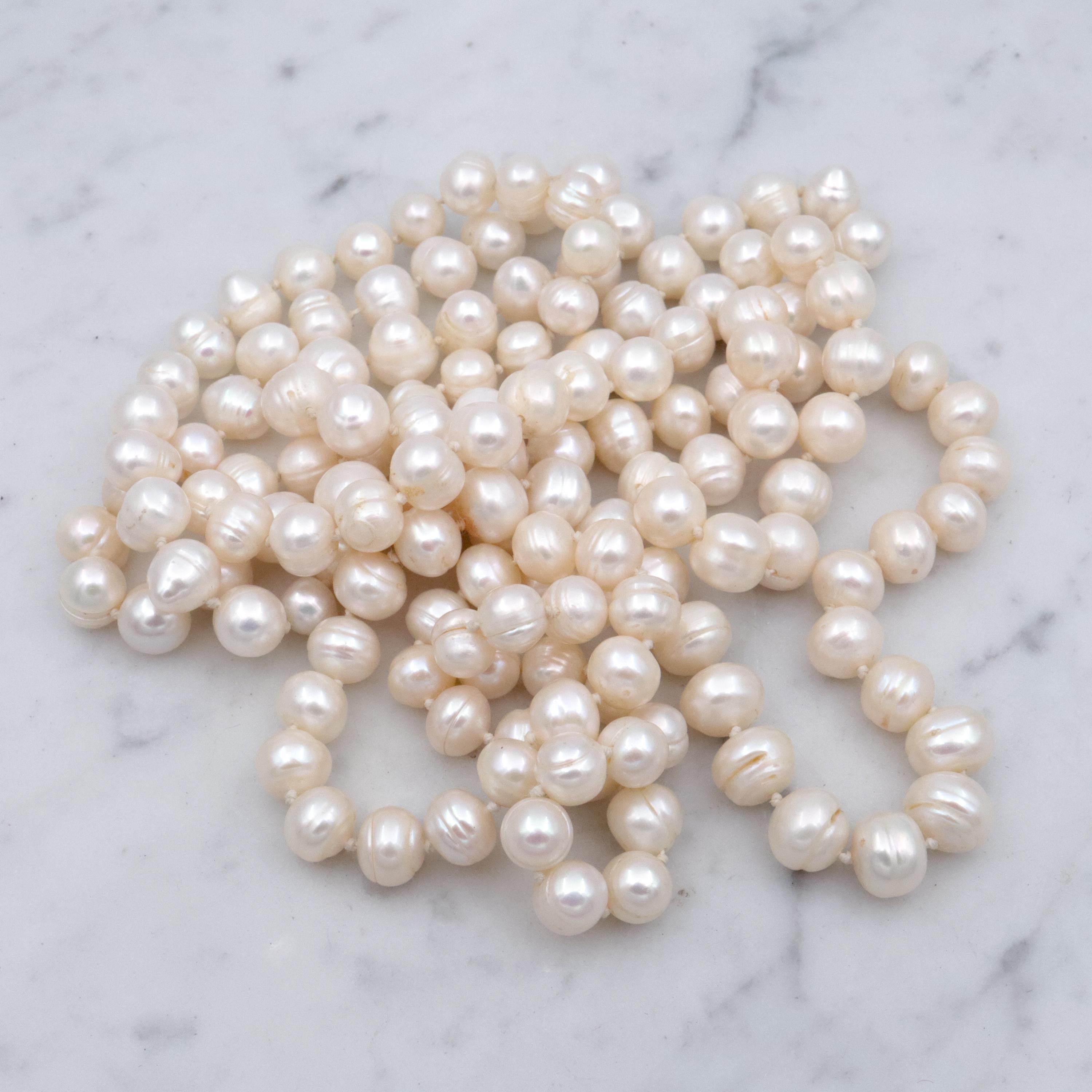 Vintage 48" cultured pearl opera rope necklace
